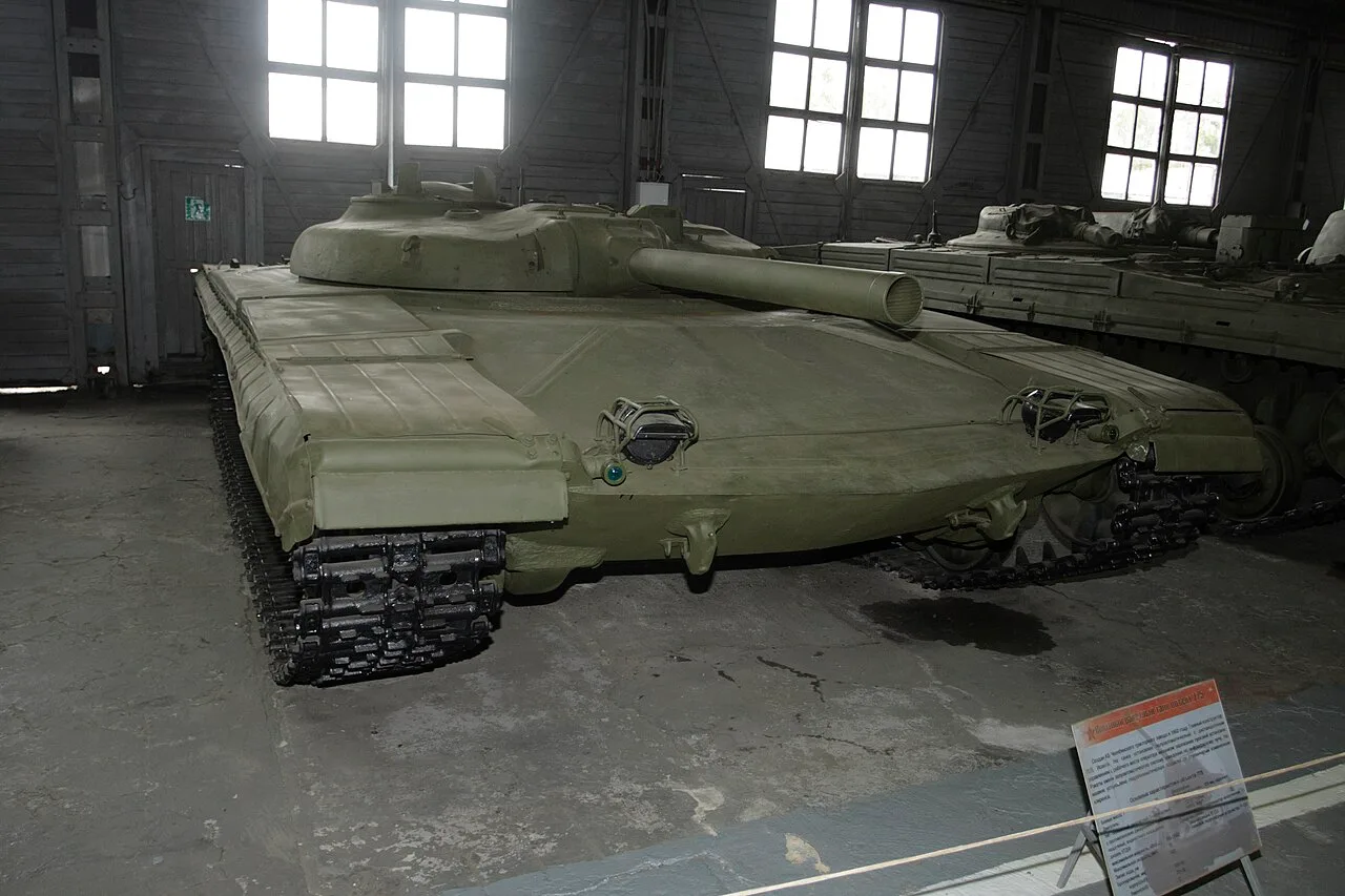 Obiekt 775