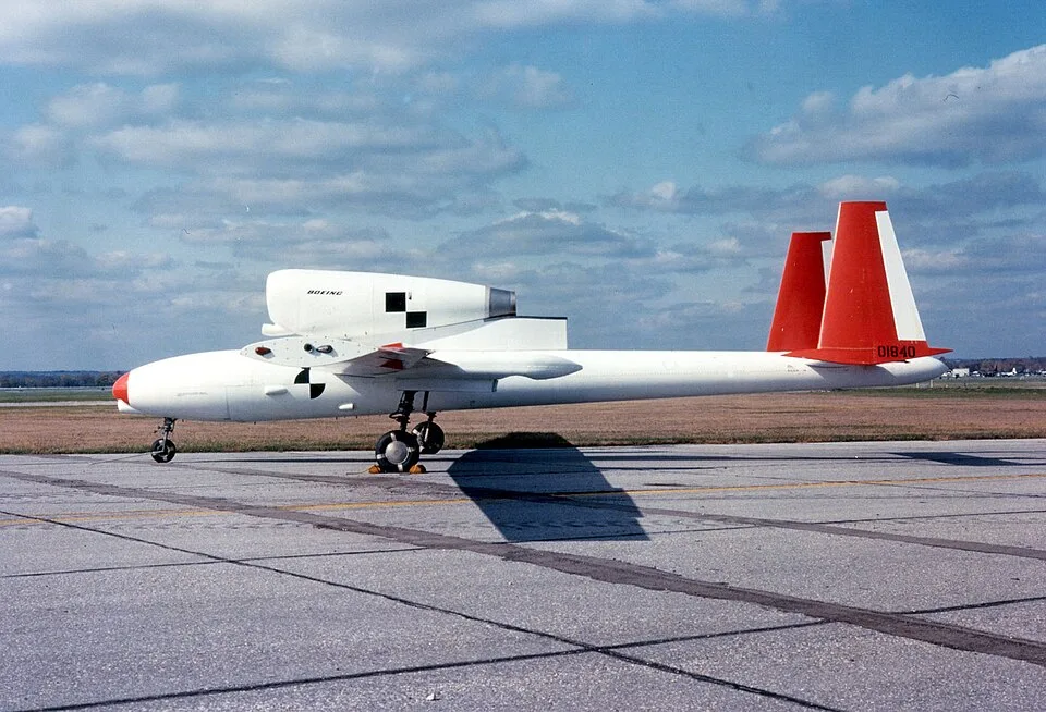 YQM-94 B-Gull
