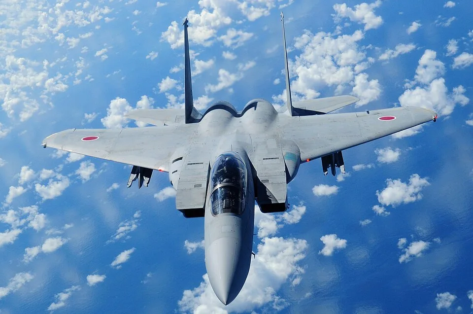 F-15J/DJ
