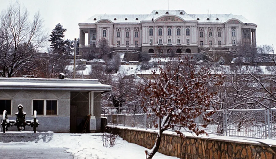 Zteč paláce Tádž-Bek