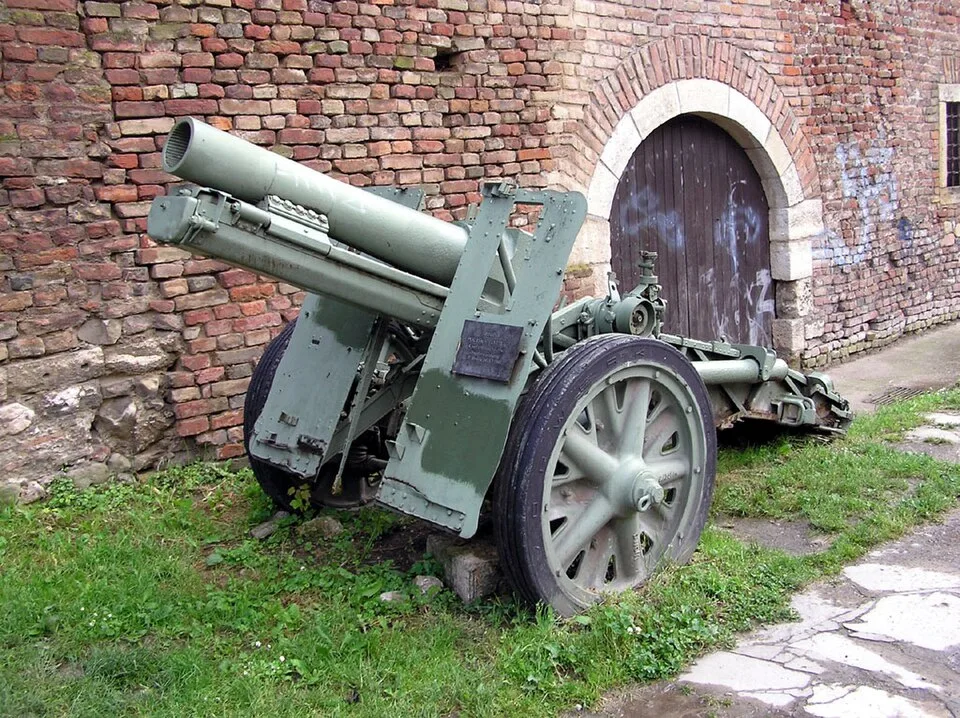 15 cm sIG 33
